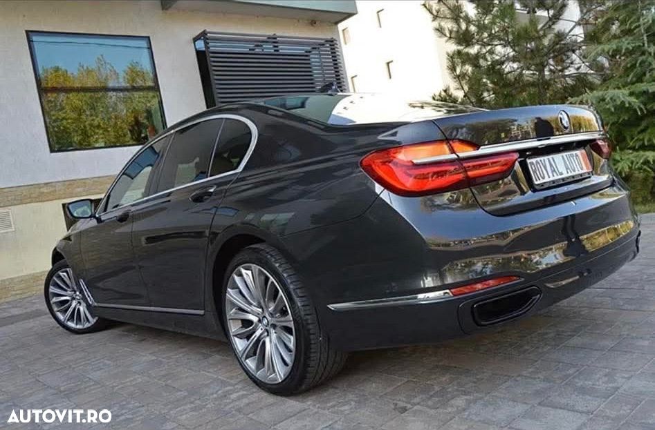 BMW Seria 7 730d xDrive - 9
