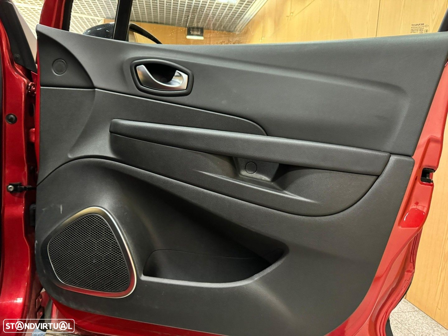 Renault Captur 1.5 dCi Exclusive EDC - 13