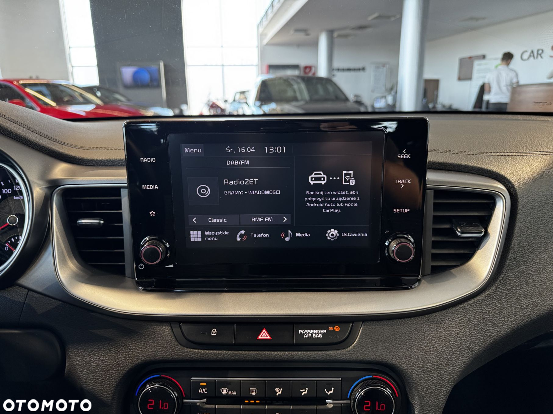 Kia Ceed - 23