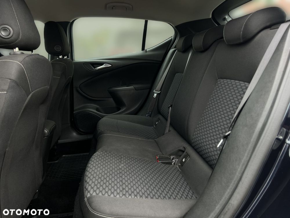 Opel Astra - 17