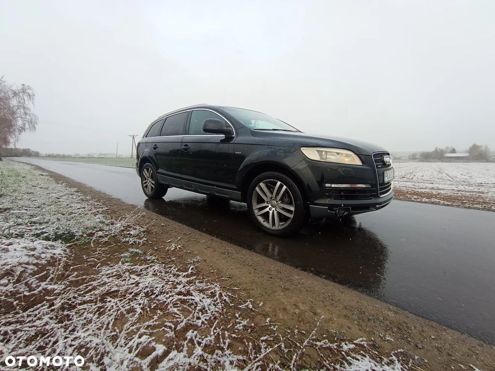 Audi Q7 - 12