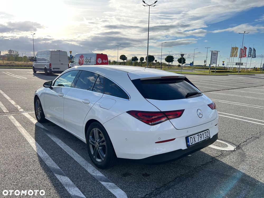 Mercedes-Benz CLA 180 Shooting Brake 7G-DCT - 5