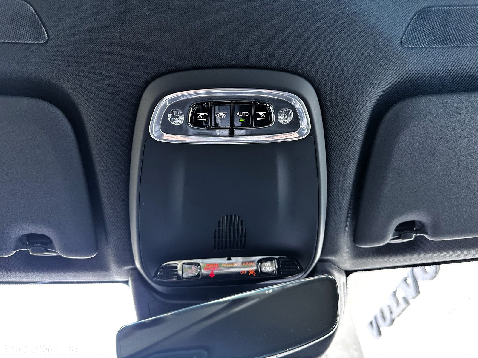 Volvo XC 60 - 33