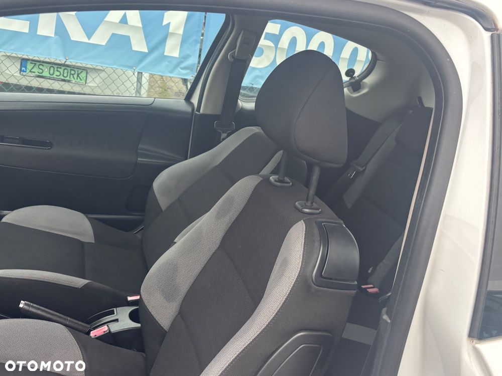 Peugeot 207 95 VTi Urban Move - 21