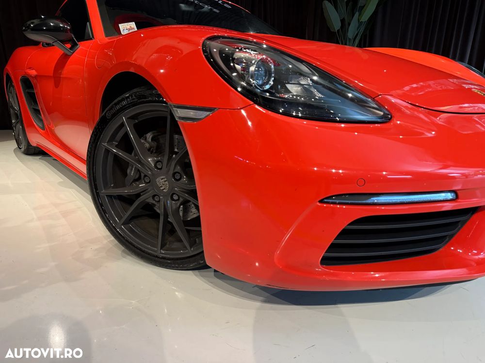 Porsche Cayman T PDK - 2
