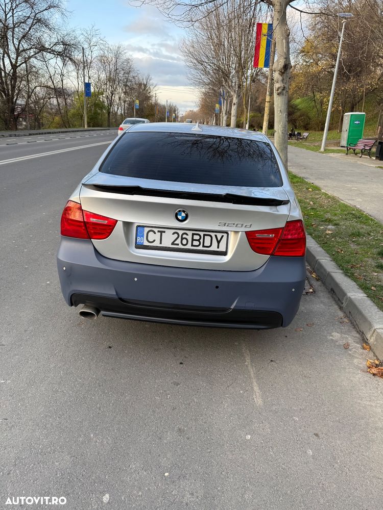 BMW Seria 3 320d - 5