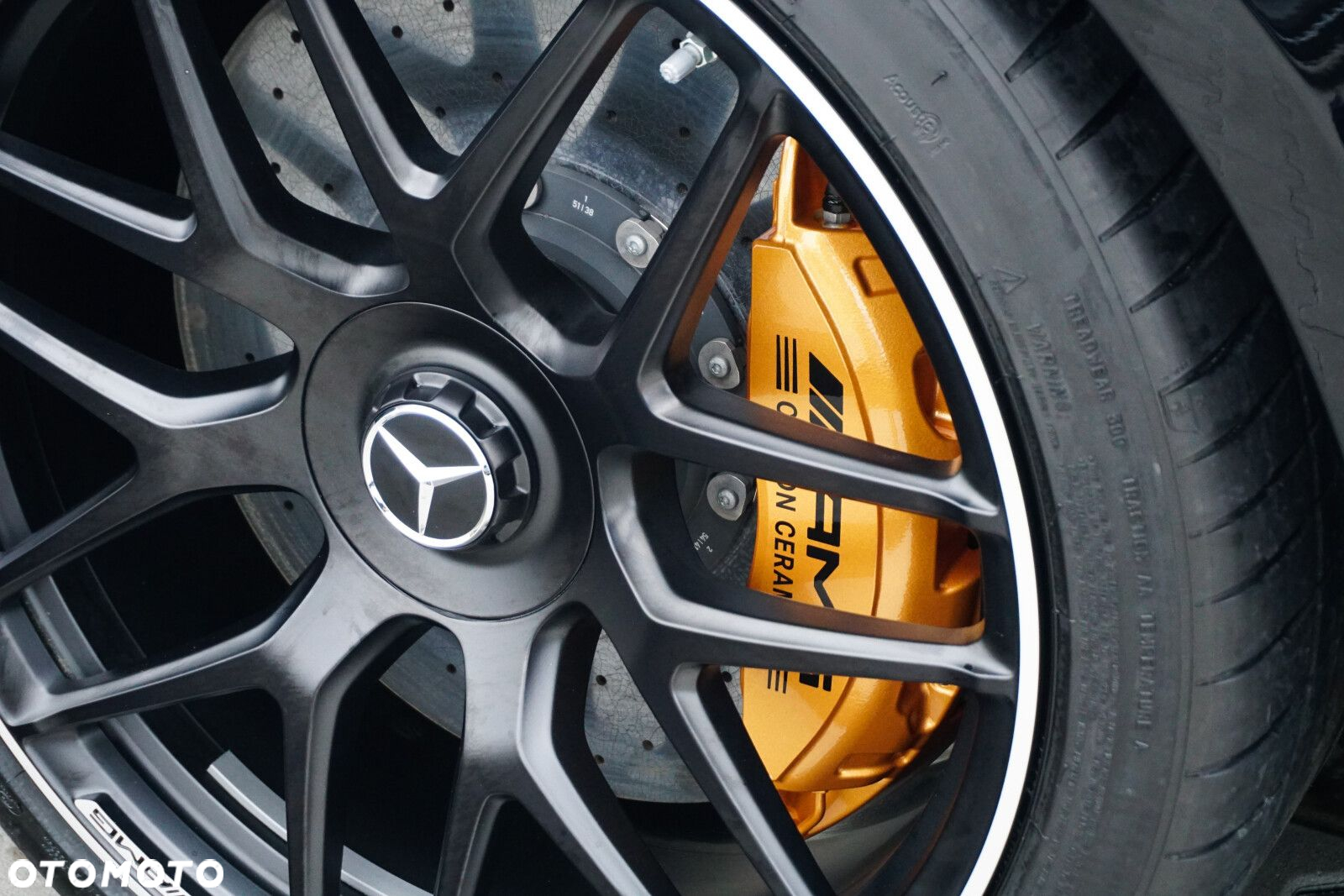 Mercedes-Benz AMG GT - 16