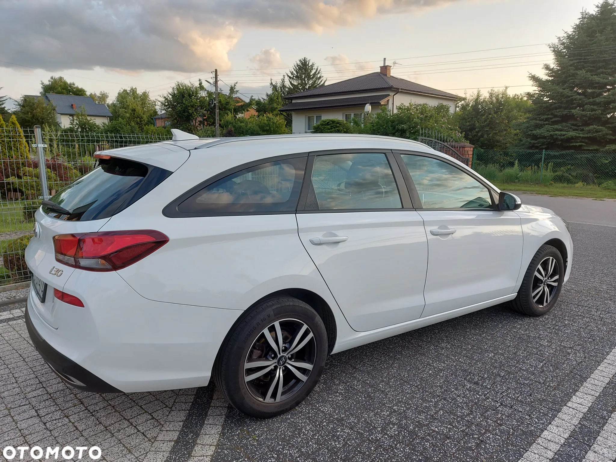 Hyundai i30 1.6 CRDI Style - 3