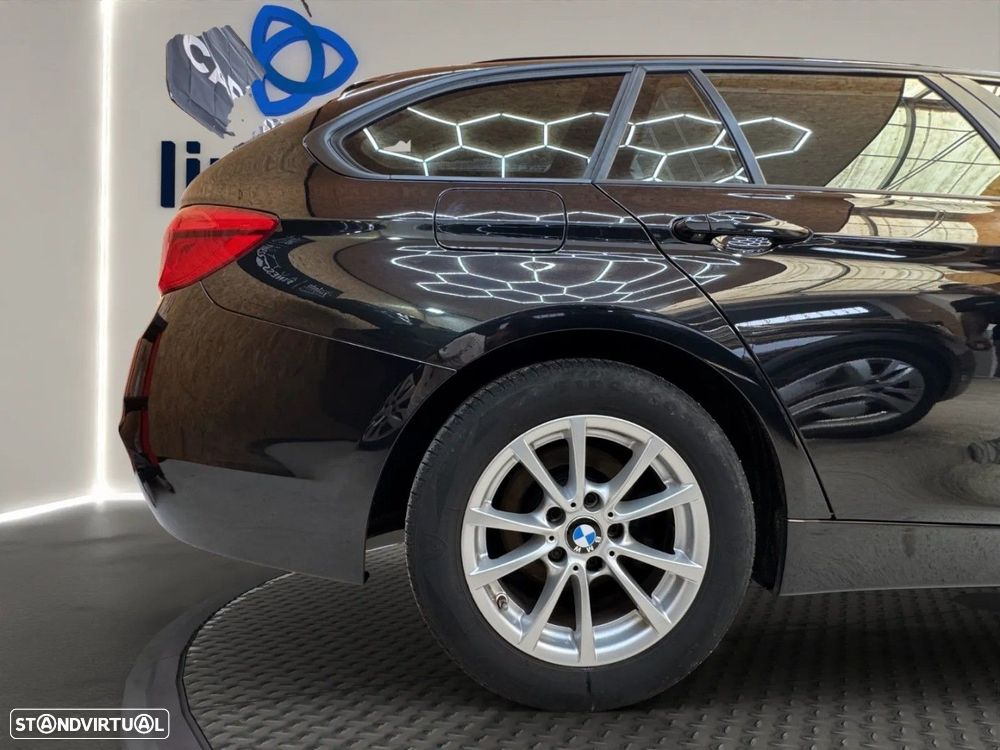 BMW 318 d Line Sport - 10