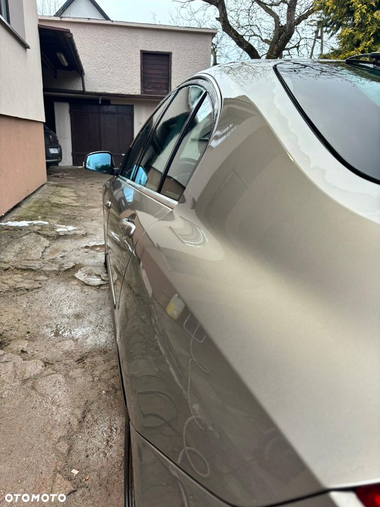 Renault Laguna 2.0 DCi Dynamique - 8