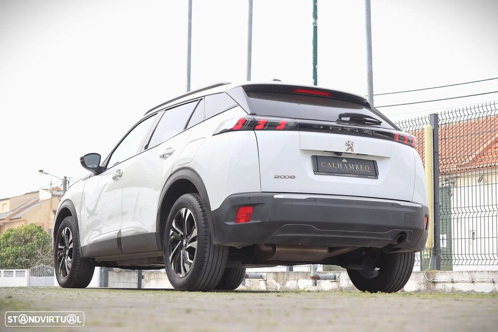 Peugeot 2008 1.2 PureTech Allure - 7