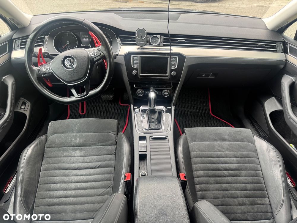 Volkswagen Passat 2.0 TDI Bi-Turbo BMT 4Mot Highline DSG - 19