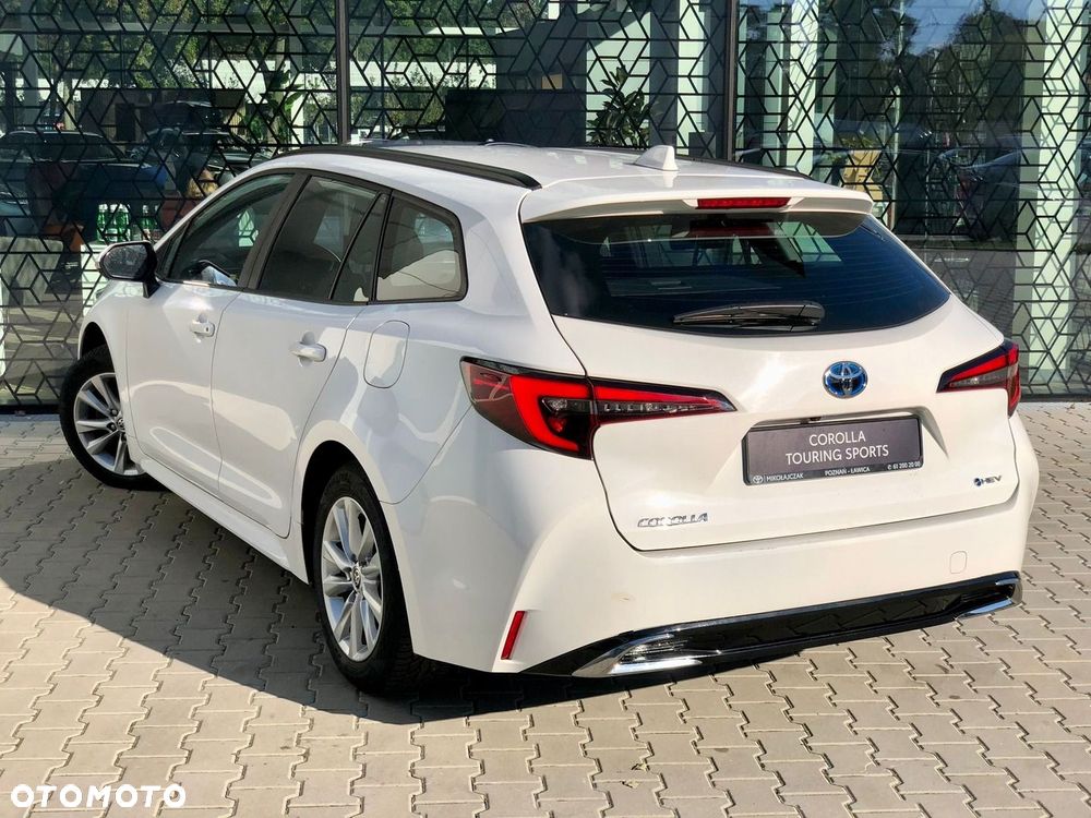 Toyota Corolla 1.8 Hybrid Comfort - 11