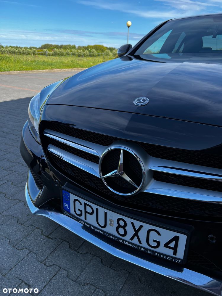 Mercedes-Benz Klasa C 200 4-Matic 9G-TRONIC - 12