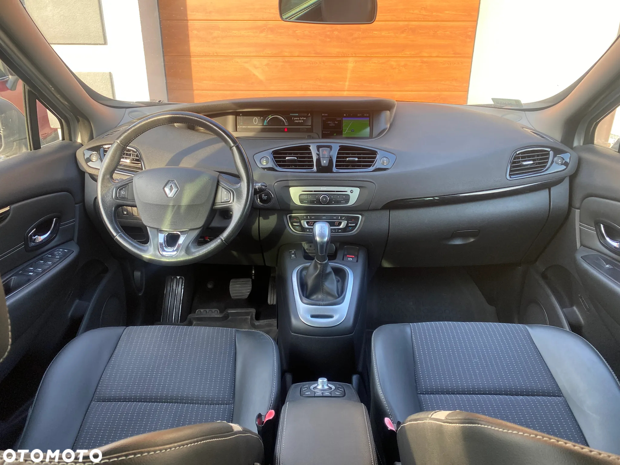 Renault Scenic 1.5 dCi Energy Limited EDC EU6 - 8