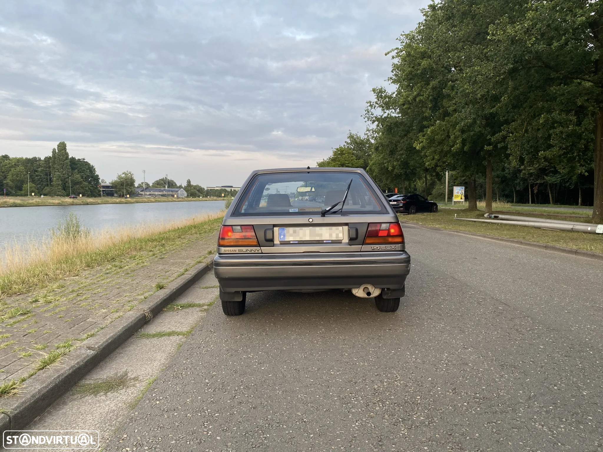 Nissan Sunny Hatchback 1.4 SLX - 2