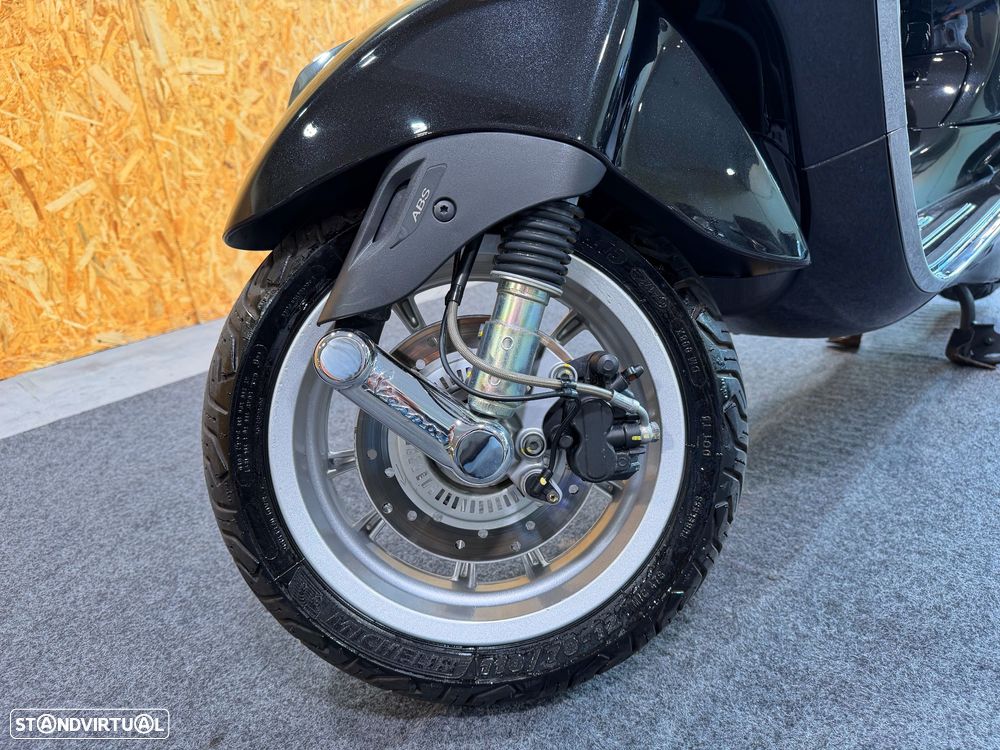 Piaggio Vespa Primavera - 10