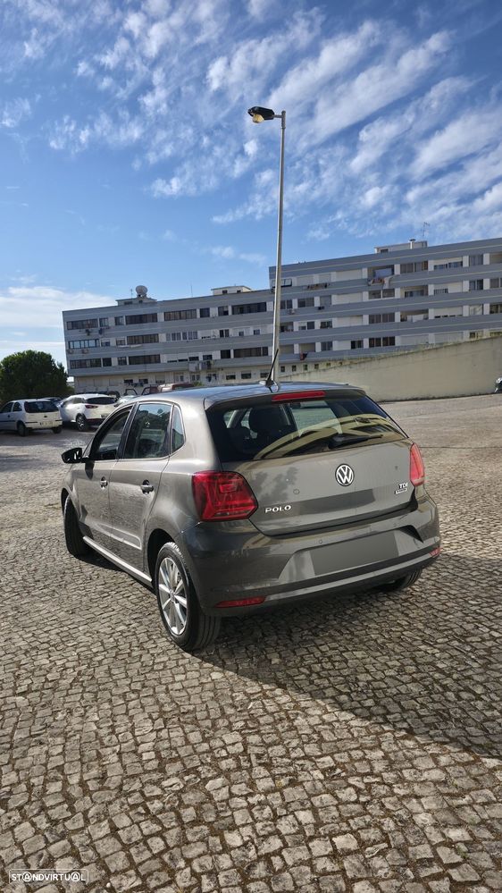 VW Polo 1.4 TDi BlueMotion - 12