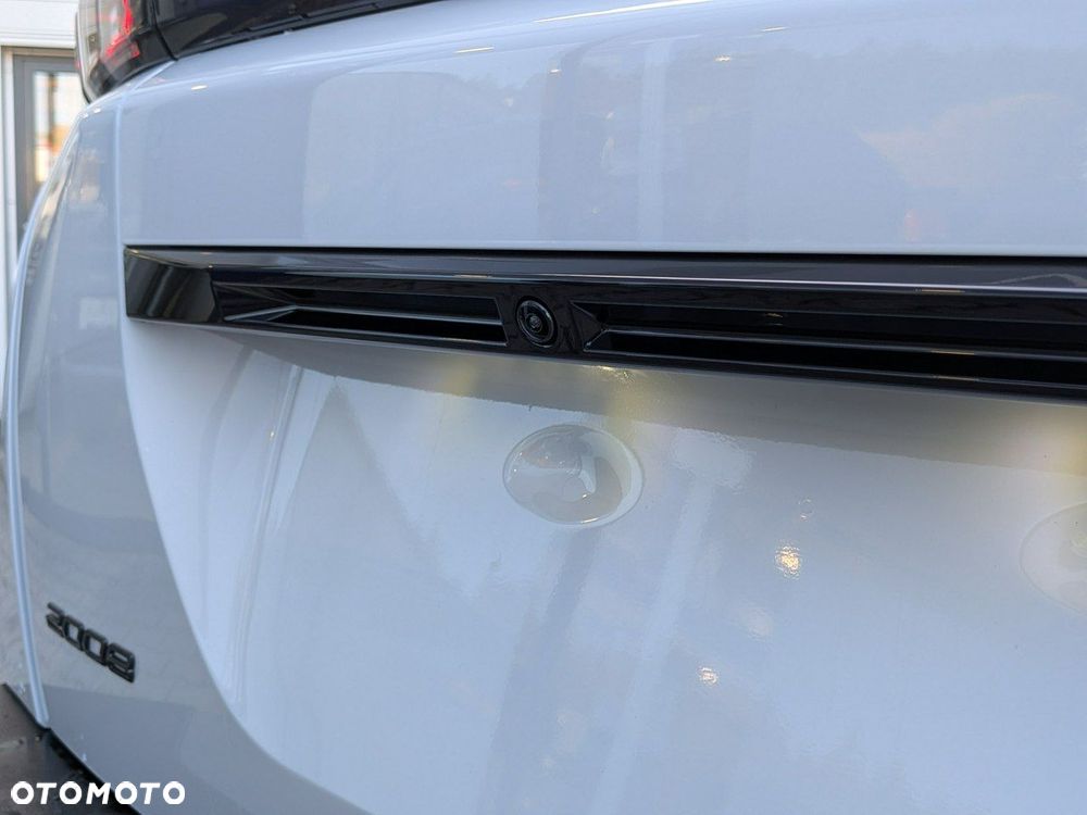 Peugeot 2008 PureTech 100 Allure S&S BVM6 - 21