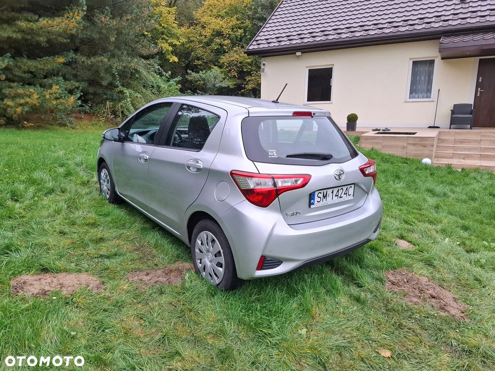 Toyota Yaris 1.5 Active - 6