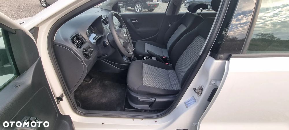 Volkswagen Polo - 7