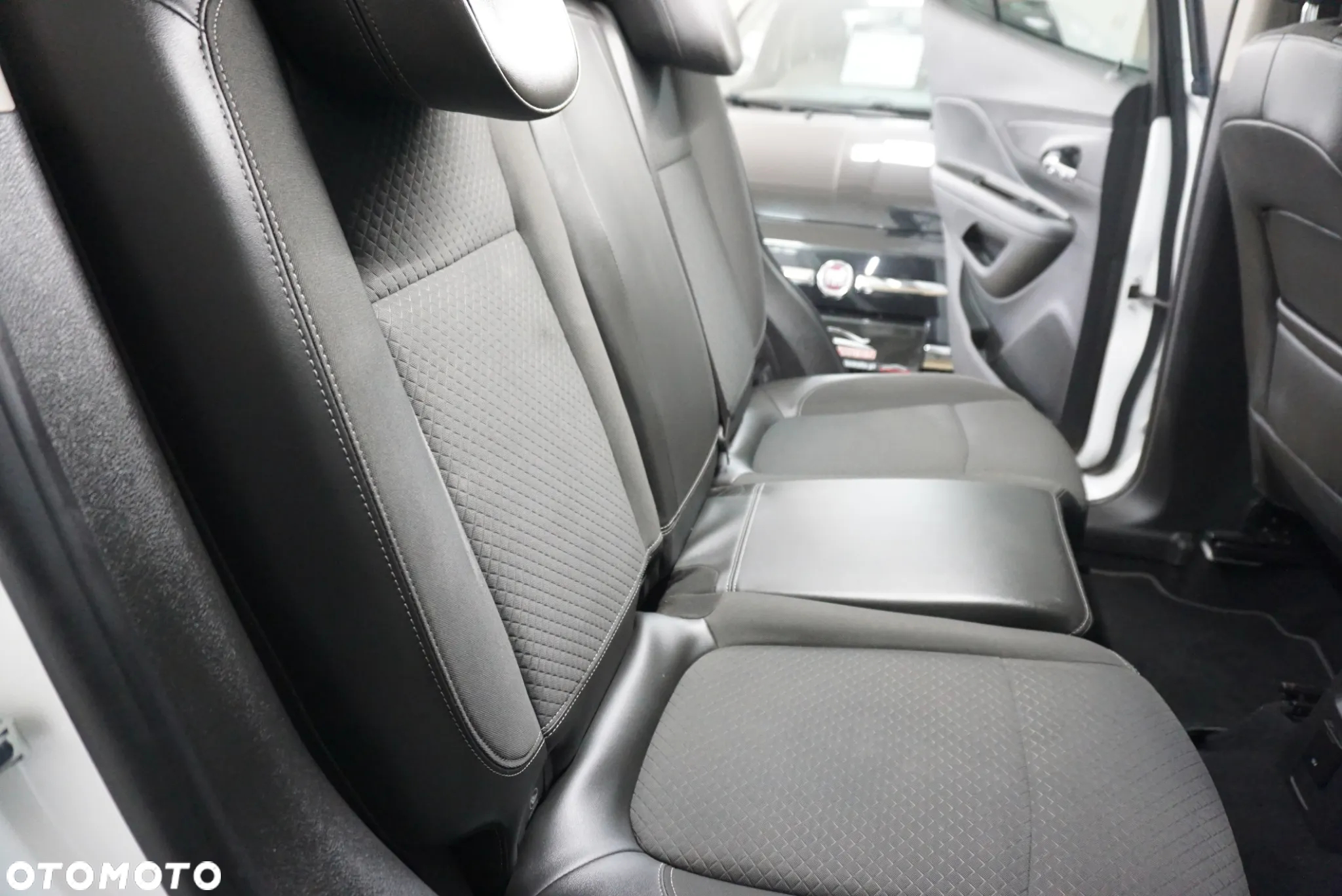 Opel Mokka 1.4 T Cosmo S&S - 22