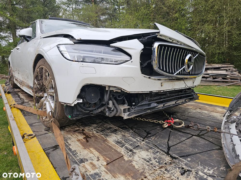 Volvo S90 - 13