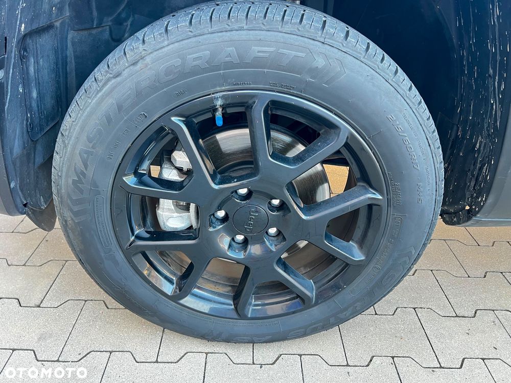 Jeep Renegade - 27