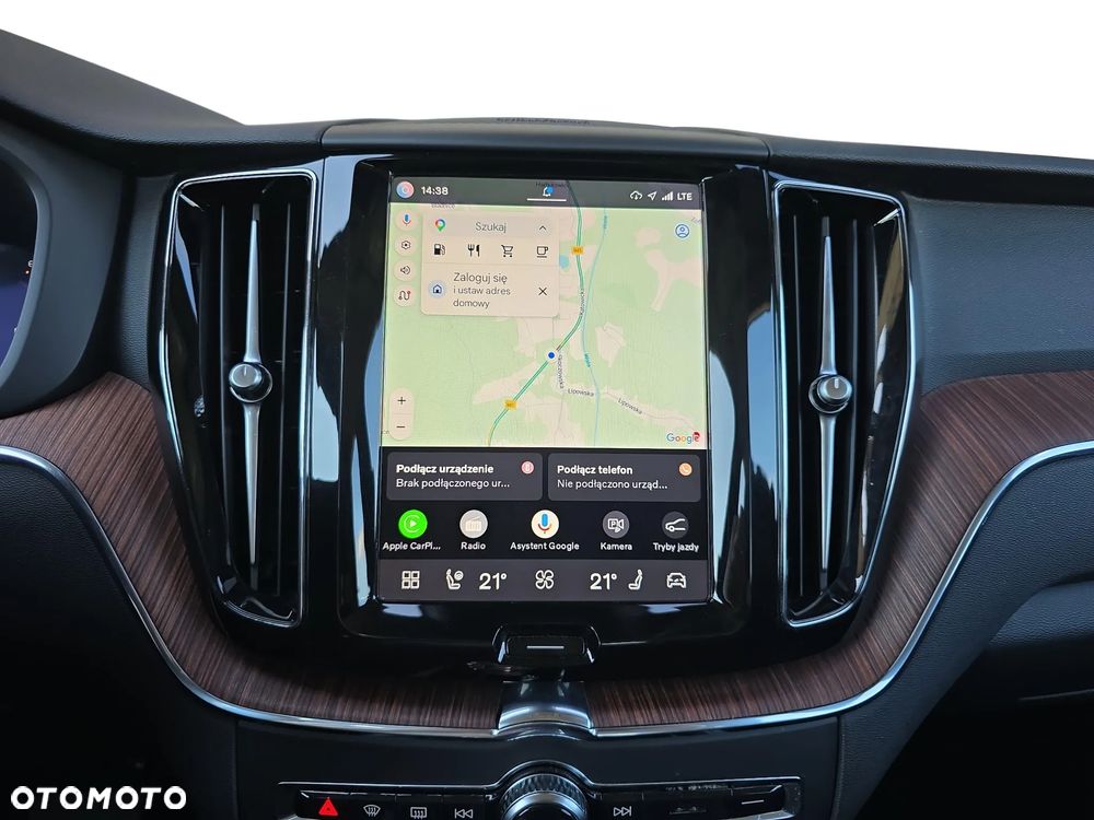 Volvo XC 60 B4 D AWD Plus Dark - 18