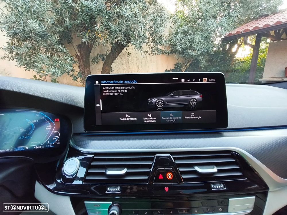 BMW 530 e Pack Desportivo M - 27