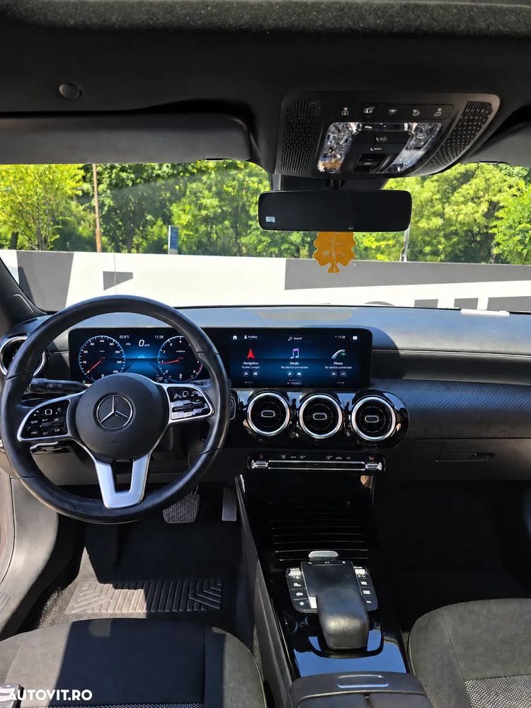 Mercedes-Benz CLA 180 d Coupe - 8