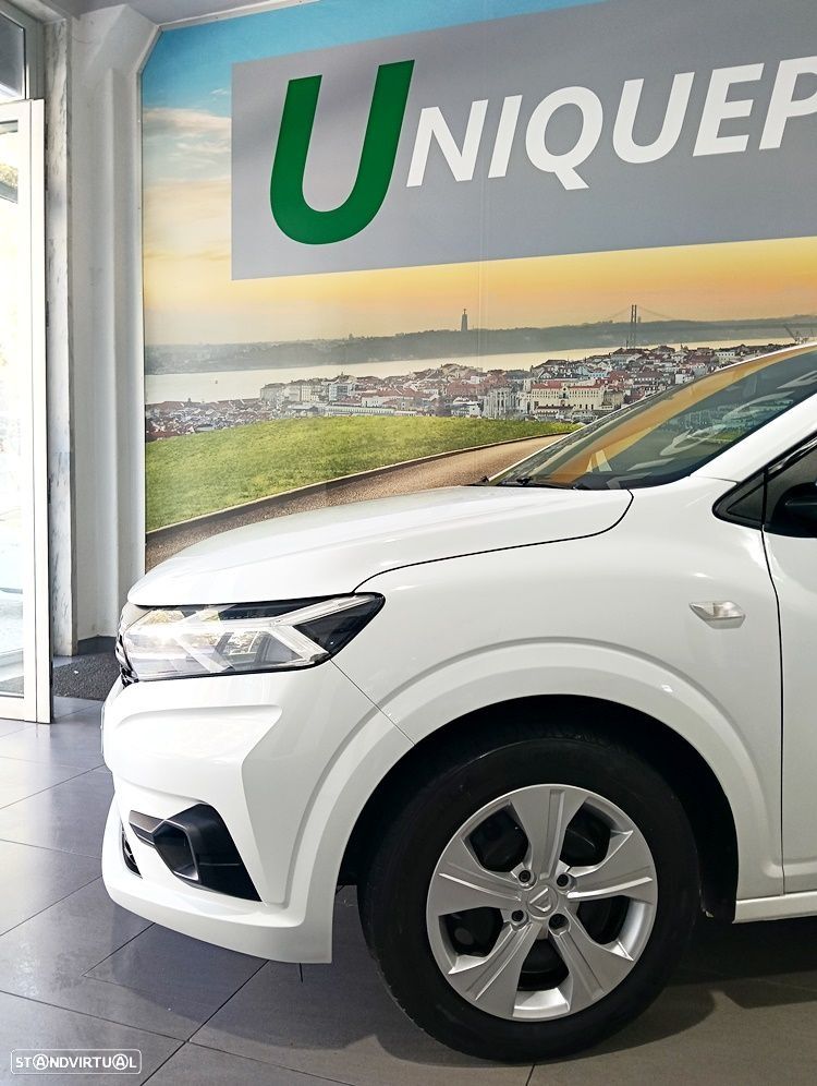 Dacia Sandero 1.0 SCe Essential - 12