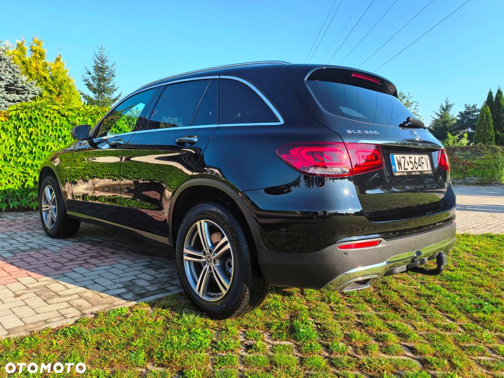 Mercedes-Benz GLC 300 4Matic 9G-TRONIC - 18