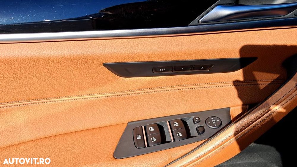 BMW Seria 5 540i xDrive Aut. Luxury Line - 24