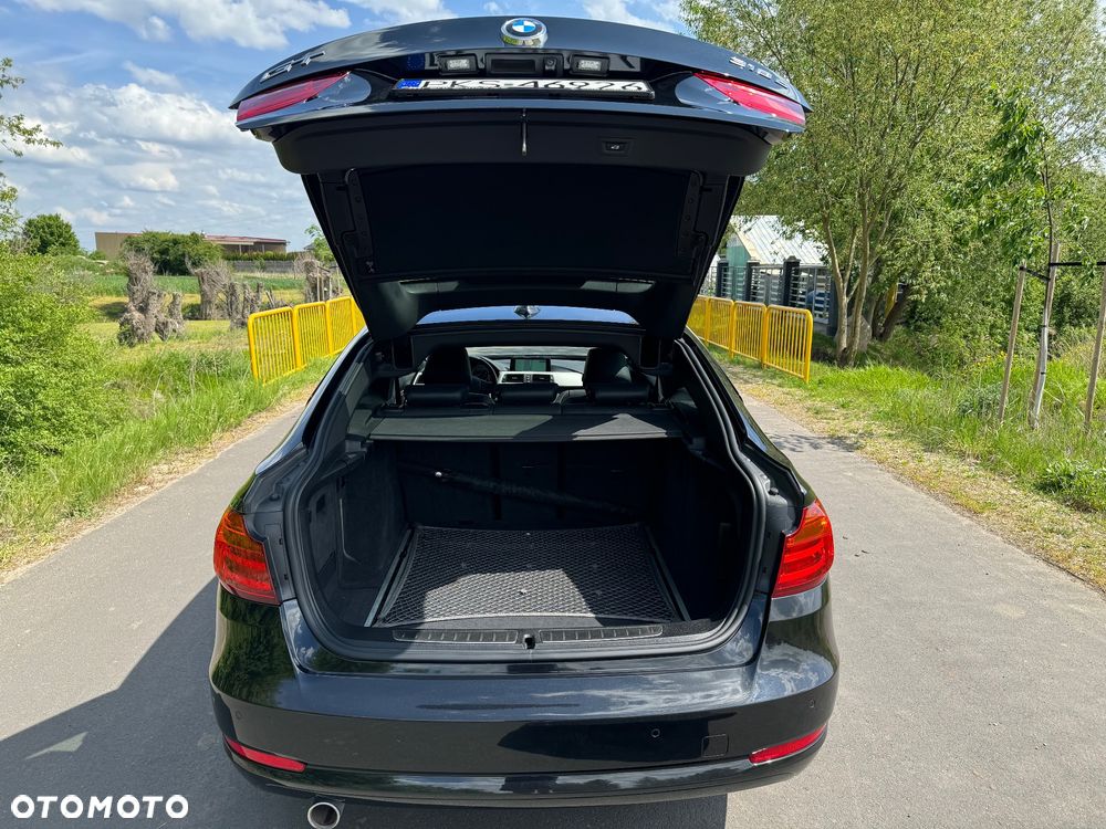 BMW 3GT 318d Sport Line - 13