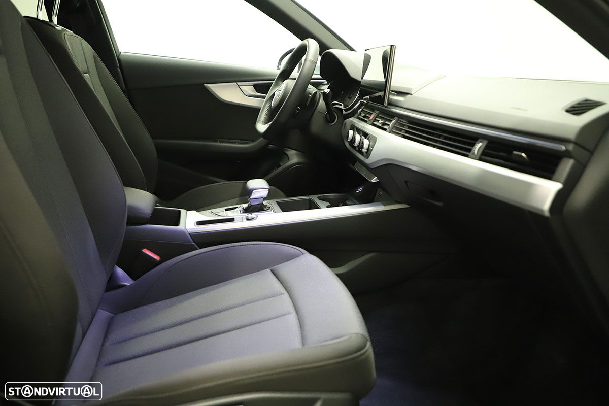 Audi A4 Avant 35 TDI Advanced S tronic - 18