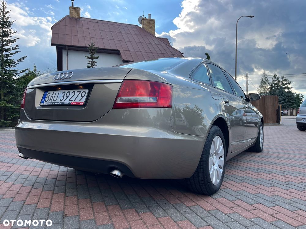 Audi A6 Limousine 2.0 TDI - 13