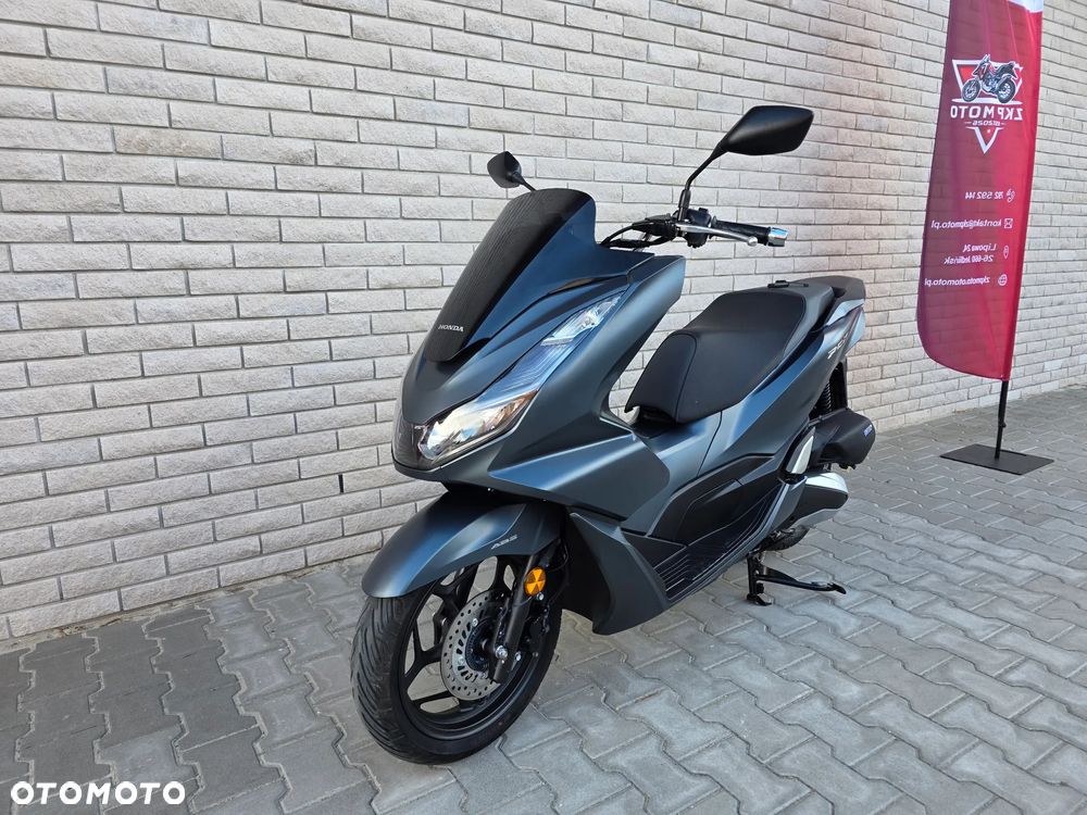 Honda PCX - 1