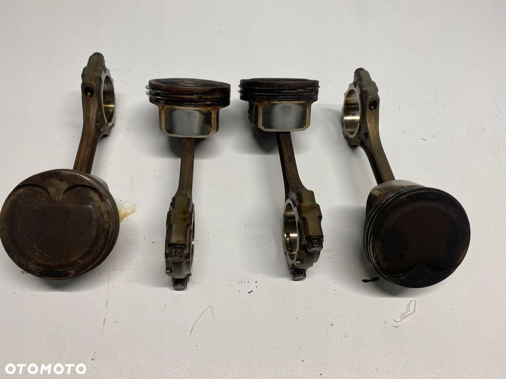 TŁOK KORBOWÓD HYUNDAI I30 II KIA CEED II 1.4 BENZYNA G4FA - 1