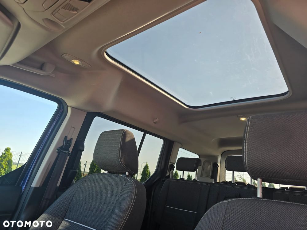 Ford Tourneo Connect Gr 1.5 TDCi Titanium - 9