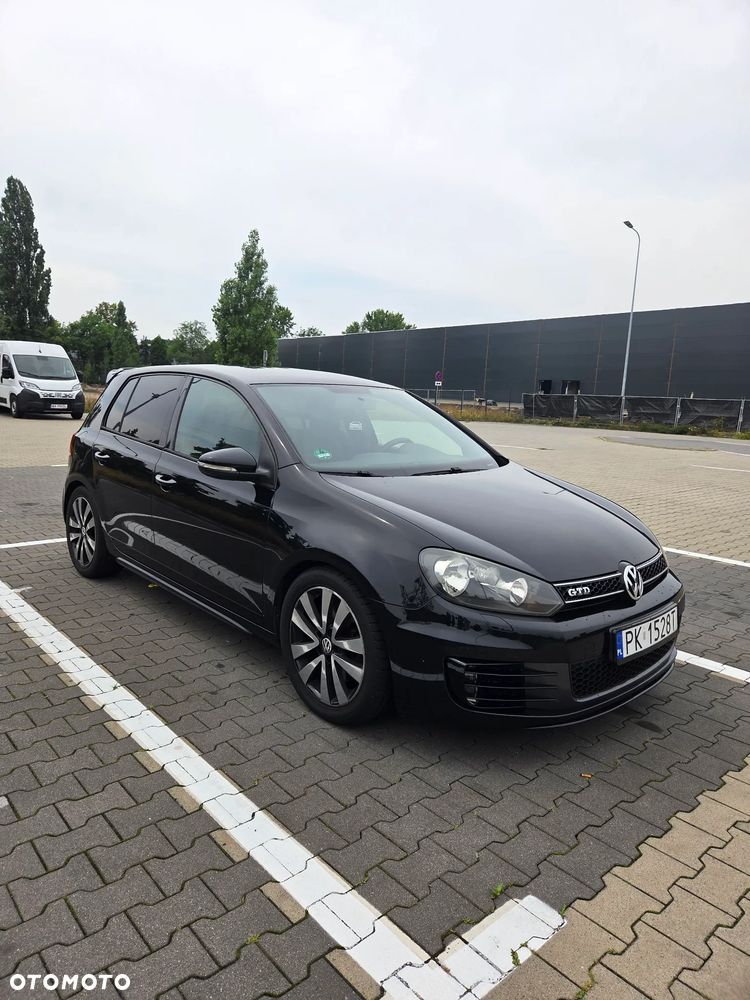 Volkswagen Golf - 3