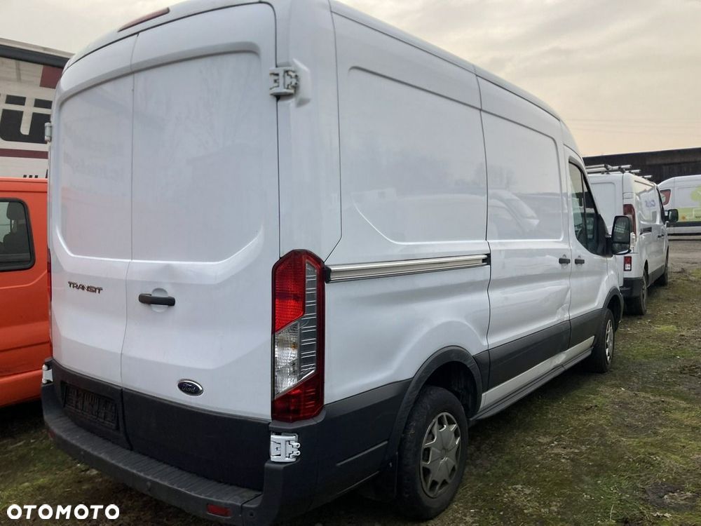 Ford Transit - 18