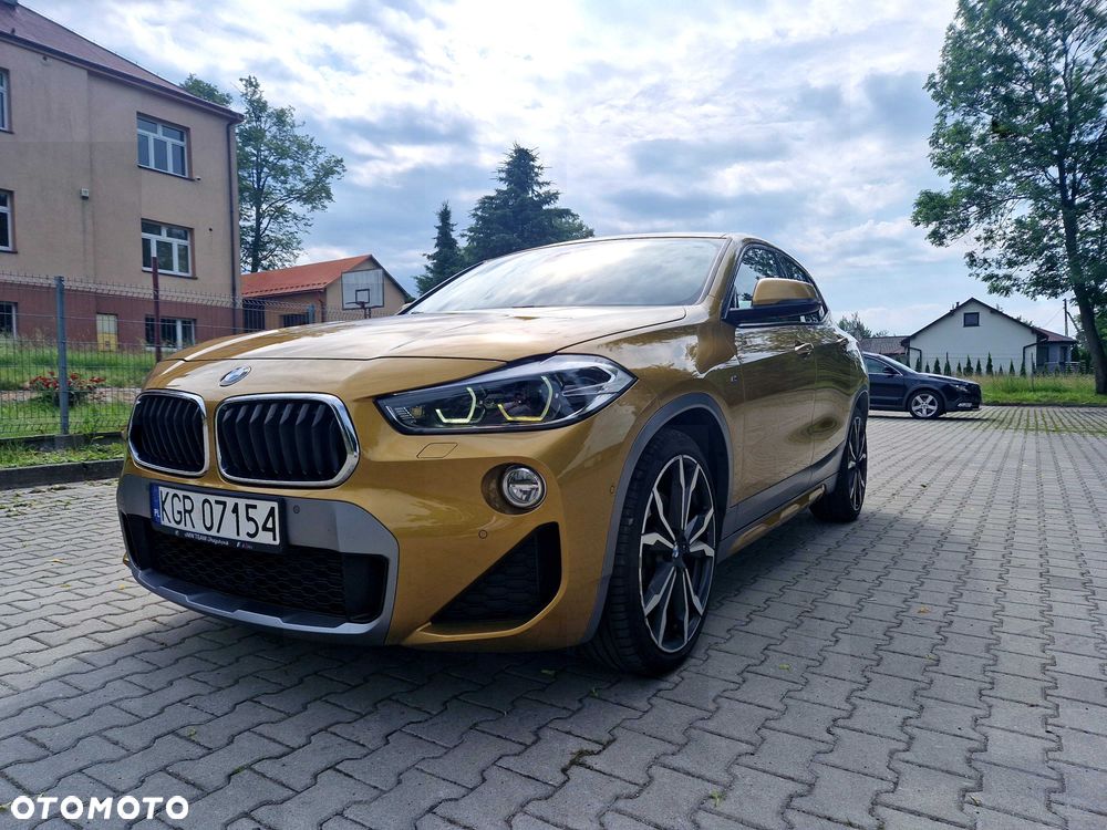 BMW X2