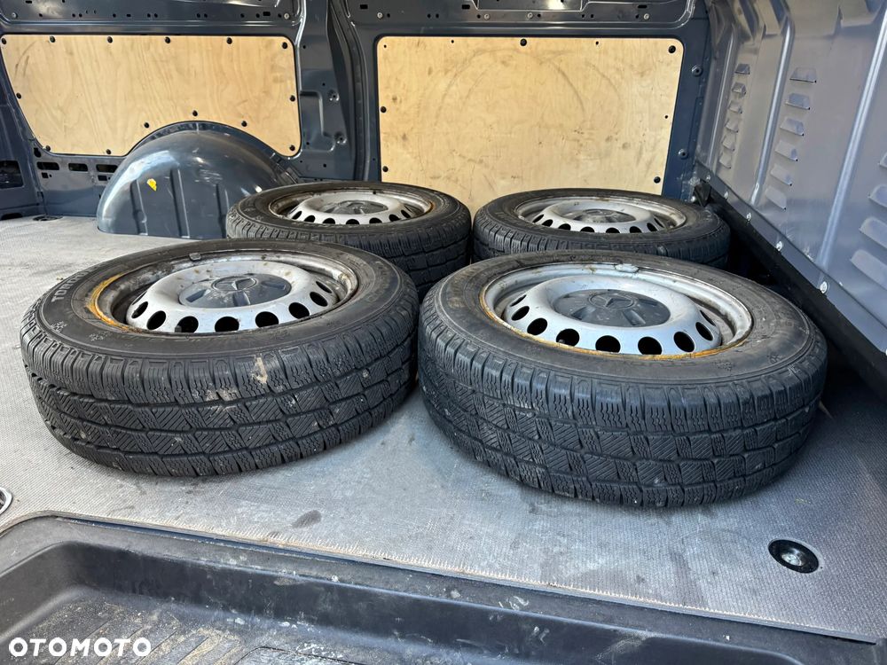 Mercedes-Benz Vito - 14