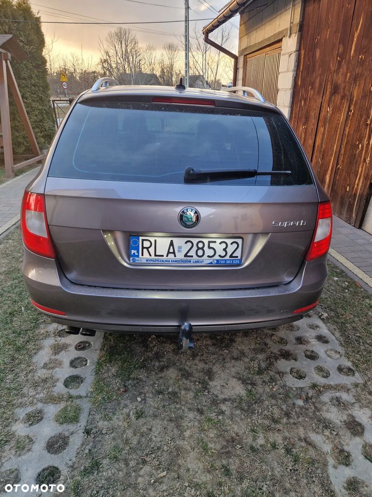 Skoda Superb 2.0 TDI Elegance - 3