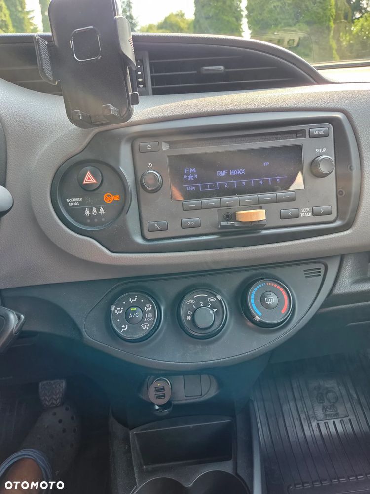 Toyota Yaris 1.5 Active - 22