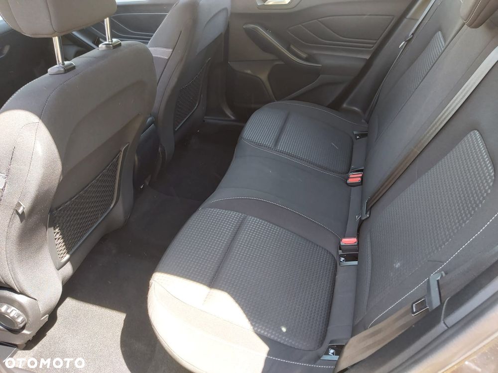Ford Focus 1.5 TDCi Trend ASS - 11