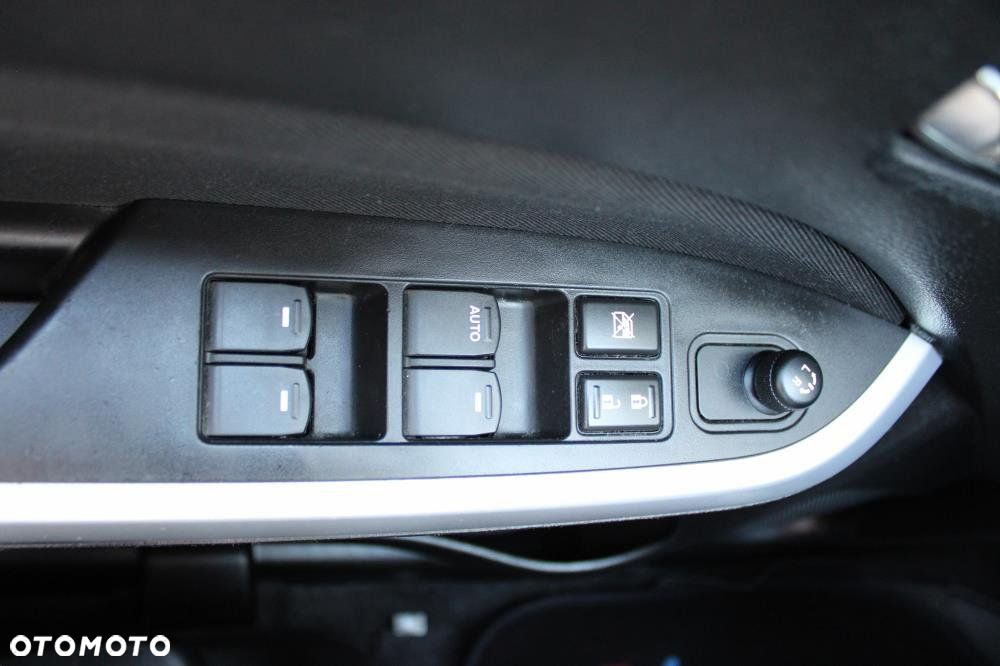 Suzuki Vitara - 11