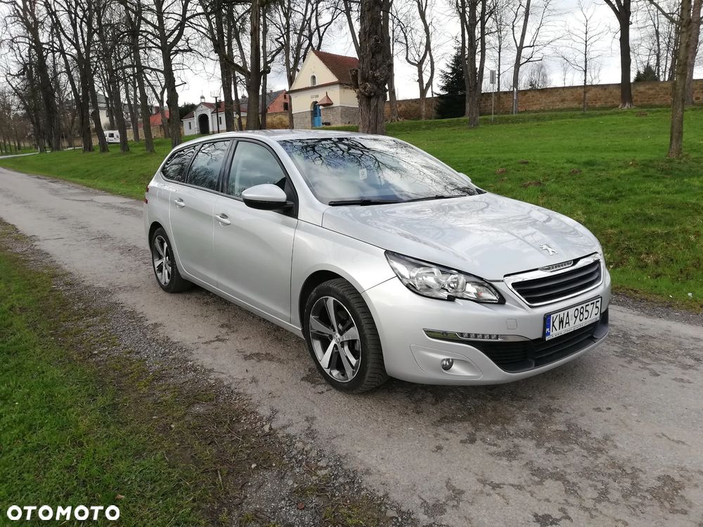 Peugeot 308 1.6 BlueHDi Style S&S - 1
