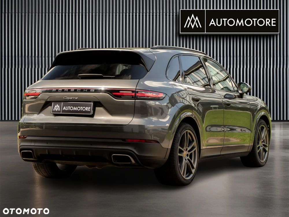 Porsche Cayenne Standard - 9